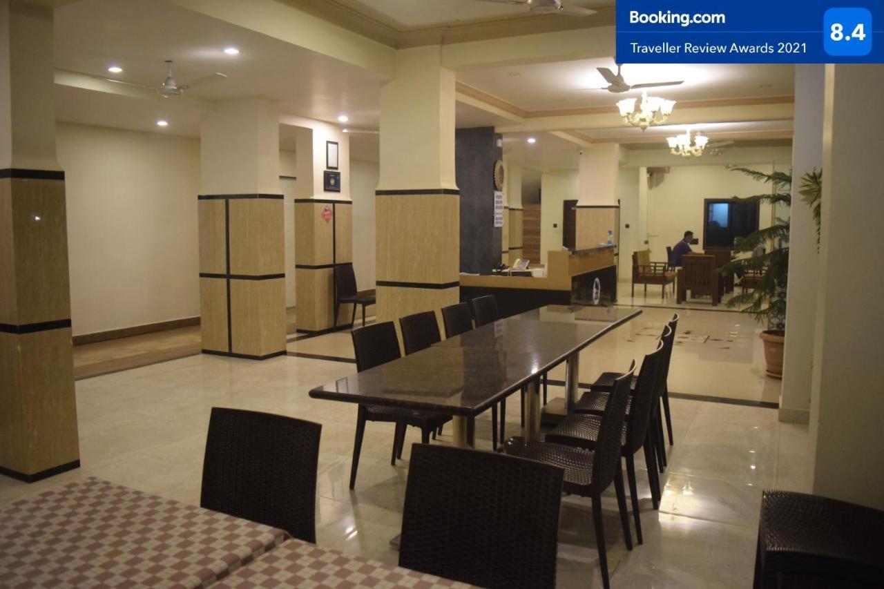 Hotel Murud Marina 외부 사진
