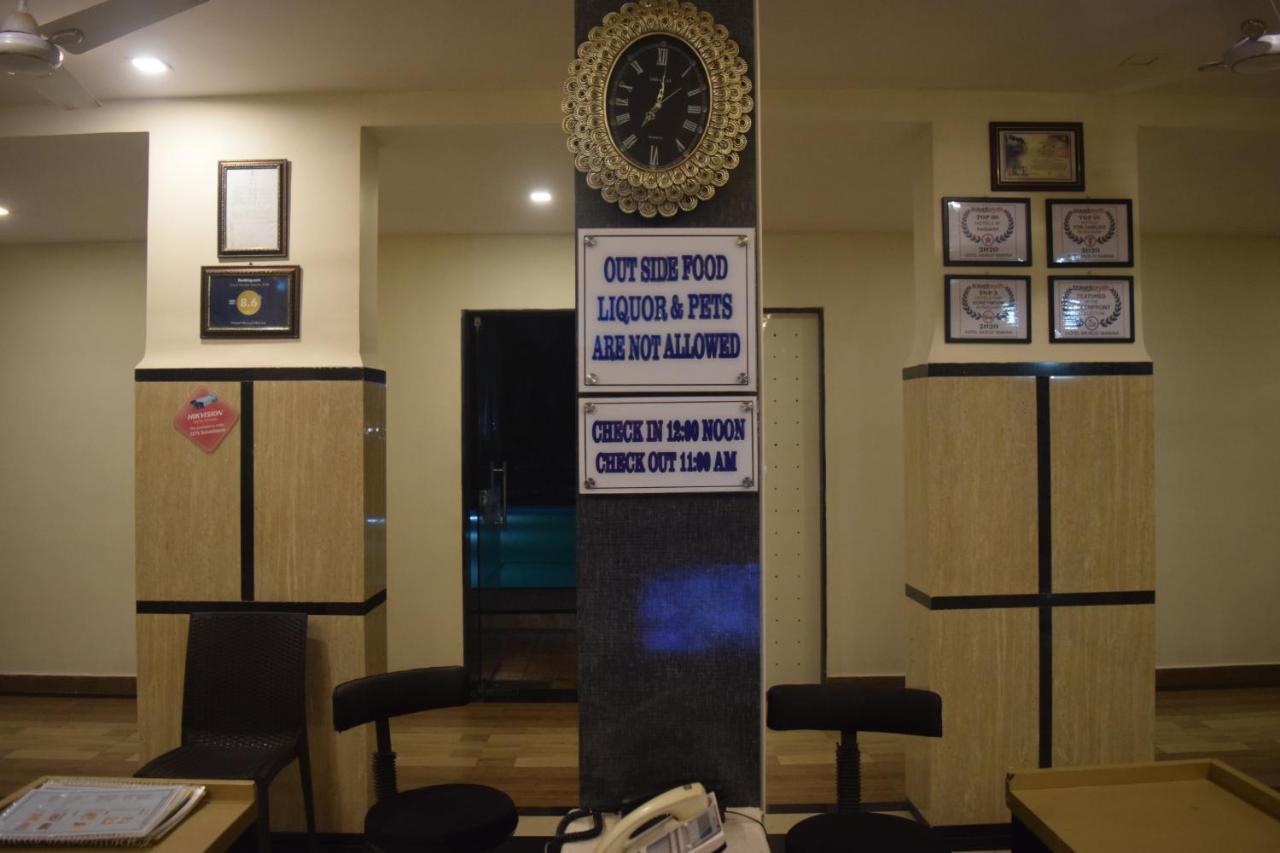 Hotel Murud Marina 외부 사진