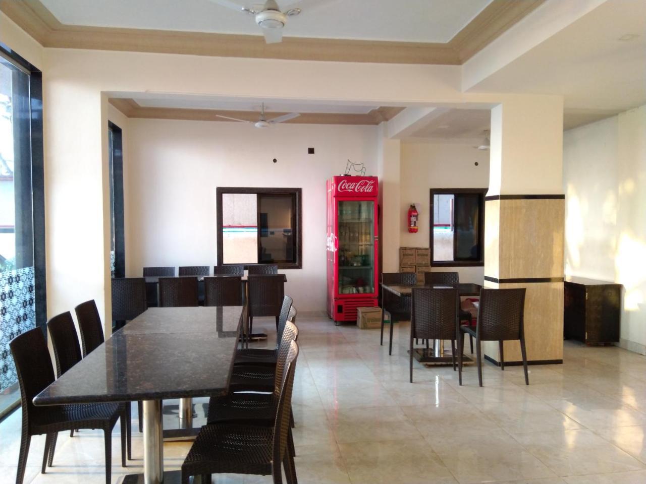 Hotel Murud Marina 외부 사진